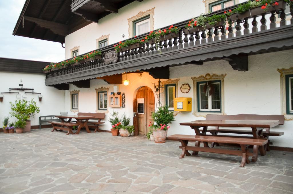 Hotel Restaurant Ferienwohnungen Alpenhof Ubersee Luaran gambar